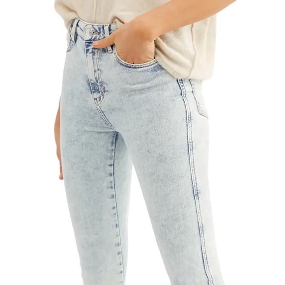HP⭐️FREE PEOPLE Raw High-Rise Jeggings NWT 27 Acid - Picture 12 of 16